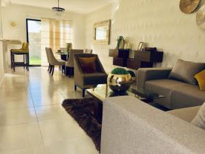 Casa en venta en Puerta de Hierro, Torreón — foto 3 de 14