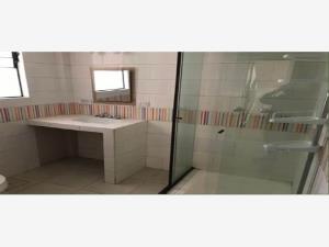 Casa en venta en Versalles, Tepic — foto 3 de 7