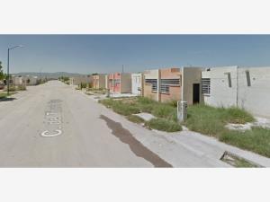 Casa en venta en Residencial Rancho Alegre, Torreón — foto 3 de 10