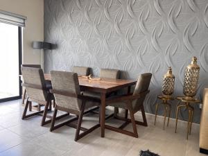 Casa en venta en Las Puertas del Desierto, Torreón — foto 3 de 18