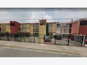 Casa en venta en Jardines de la Cañada, Tultitlán — foto 3 de 11