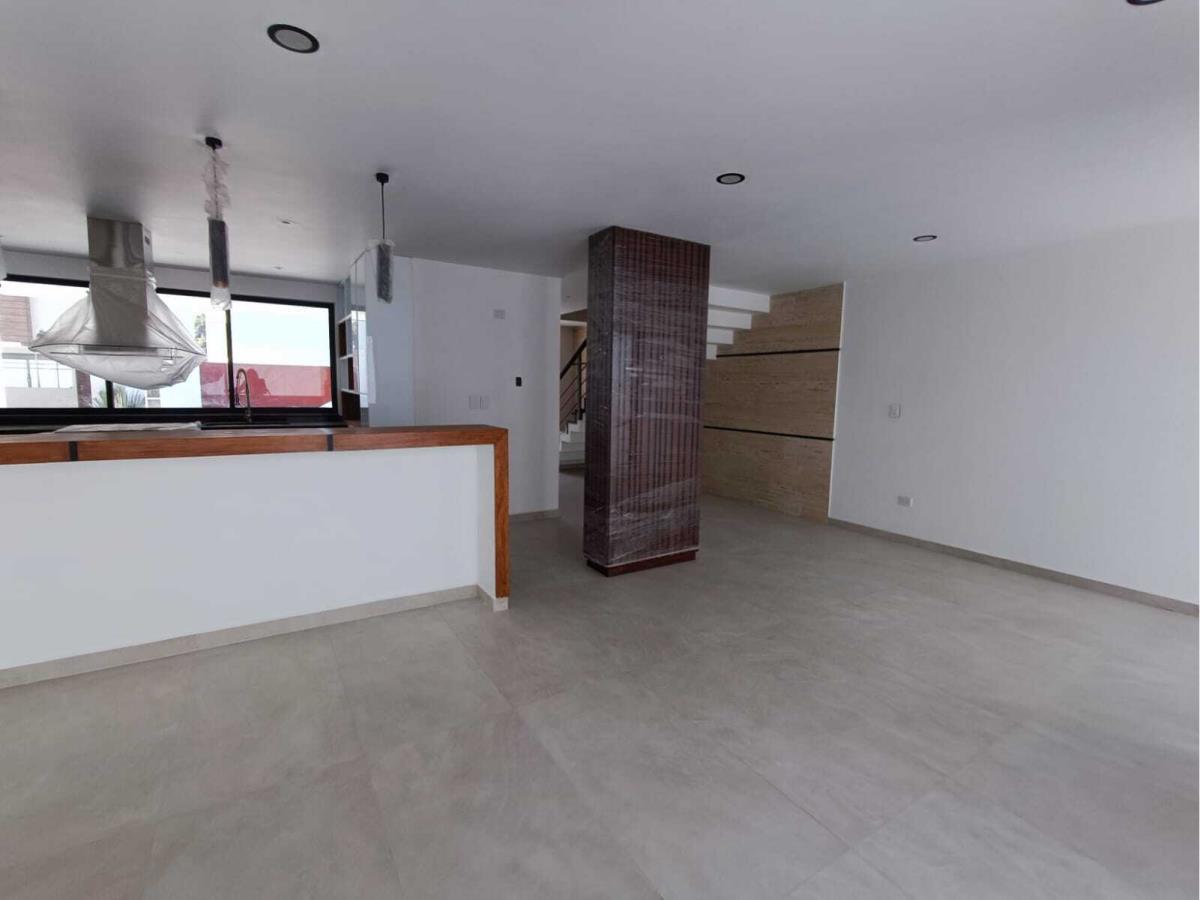 Casa en venta en Ex-Hacienda de Santa Teresa, San Andrés Cholula — foto 1 de 21
