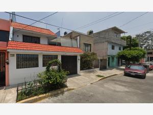 Casa en venta en Constitucion de 1917, Iztapalapa — foto 2 de 7