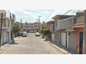 Casa en venta en Ciudad Azteca Sección Oriente, Ecatepec de Morelos — foto 2 de 11