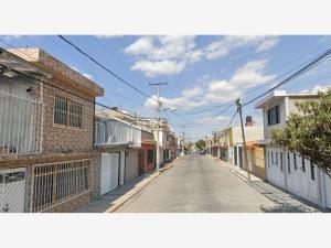 Casa en venta en Ciudad Azteca Sección Oriente, Ecatepec de Morelos — foto 3 de 11