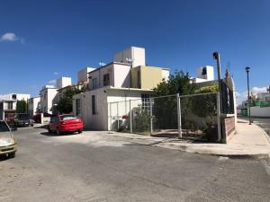 Casa en venta en Paseos de la Plata, Pachuca de Soto, Hidalgo