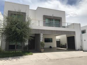 Casa en venta en Real del Nogalar, Torreón — foto 2 de 36