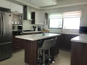 Casa en venta en Real del Nogalar, Torreón — foto 3 de 36
