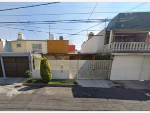 Casa en venta en Prados del Rosario, Azcapotzalco — foto 3 de 13