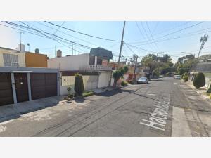 Casa en venta en Prados del Rosario, Azcapotzalco — foto 2 de 13