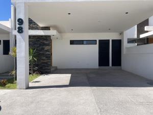Casa en venta en Los Viñedos, Torreón, Coahuila de Zaragoza Casa en venta en Los Viñedos, Torreón, Coahuila de Zaragoza