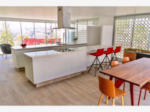 Casa en venta en Residencial Lago Esmeralda, Atizapán de Zaragoza — foto 2 de 12
