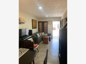 Casa en venta en Residencial los Olivos, Tepic — foto 3 de 10