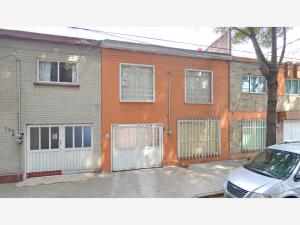 Casa en Nueva Santa Maria, Azcapotzalco, Ciudad de México