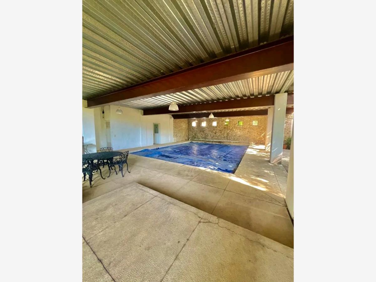 Casa en venta en Acapatzingo, Cuernavaca — foto 1 de 18