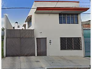 Casa en Magisterial, Puebla, Puebla