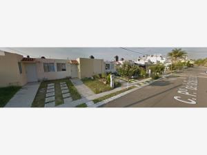 Casa en venta en Paseo de la Cañada, Tonalá — foto 3 de 4