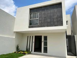 Casa en venta en Ahuatlán Tzompantle, Cuernavaca — foto 2 de 16