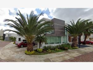 Casa en Cumbres del Lago, Querétaro, Querétaro