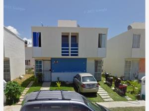 Casa en venta en Villas Riviera, Playa del Carmen — foto 1 de 6