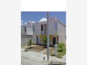 Casa en Villas Riviera, Playa del Carmen, Quintana Roo — foto 1 de 5