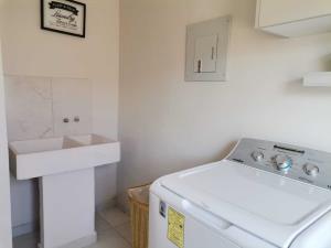 Casa en venta en Residencial las Etnias, Torreón — foto 3 de 35