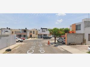 Casa en Loma Real, Querétaro, Querétaro