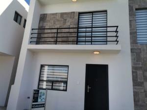 Casa en venta en Residencial las Etnias, Torreón — foto 2 de 34