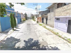Casa en venta en Plazas de San Buenaventura, Toluca — foto 2 de 4
