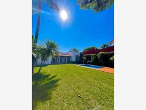 Casa en venta en Rinconada Vista Hermosa, Cuernavaca, Morelos Casa en venta en Rinconada Vista Hermosa, Cuernavaca, Morelos