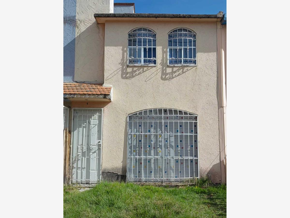 Casa en venta en Los Sauces I, Toluca — foto 1 de 10