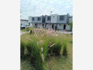 Casa en venta en Bugambilias Country, Zapopan — foto 2 de 21