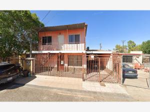 Casa en Paseos del Sol, Mexicali, Baja California