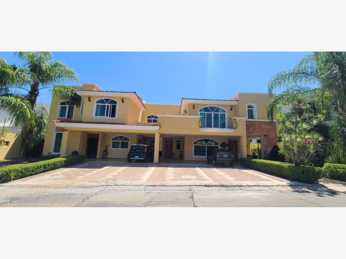 Casa en venta en Puerta de Hierro, Zapopan — foto 1 de 34