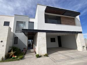 Casa en venta en Los Viñedos, Torreón, Coahuila de Zaragoza Casa en venta en Los Viñedos, Torreón, Coahuila de Zaragoza