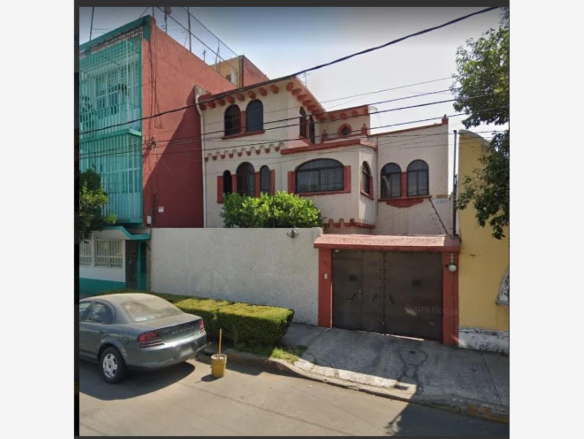 Casa en venta en Claveria, Azcapotzalco — foto 1 de 13