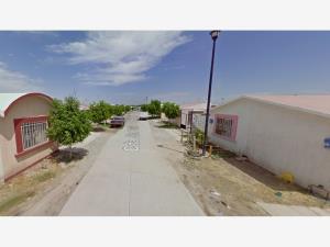 Casa en venta en La Amistad, Torreón — foto 3 de 10