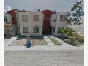 Casa en venta en Galaxia del Carmen I, Playa del Carmen — foto 2 de 6