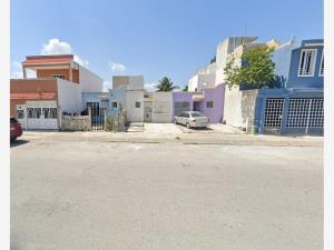 Casa en venta en Lomas del Caribe, Othón P. Blanco — foto 2 de 6
