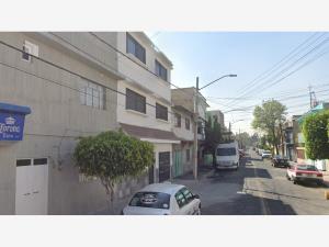 Casa en Nueva Atzacoalco, Gustavo A. Madero, Ciudad de México