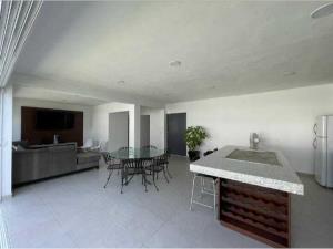 Casa en venta en Lomas de Atzingo, Cuernavaca — foto 2 de 10