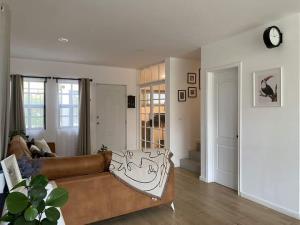 Casa en venta en Santuarios del Cerrito, Corregidora — foto 3 de 23