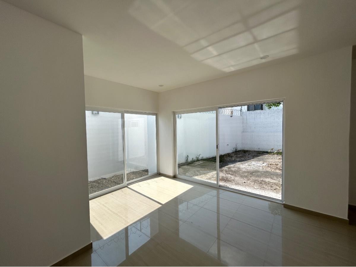 Casa en venta en Tzompantle Norte, Cuernavaca — foto 1 de 8