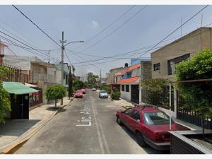 Casa en venta en Constitucion de 1917, Iztapalapa — foto 2 de 13
