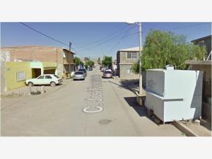 Casa en venta en Lucio Cabañas, Juárez — foto 2 de 4