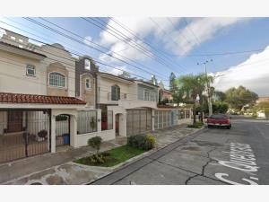 Casa en venta en Bosques de La Victoria, Guadalajara — foto 2 de 15