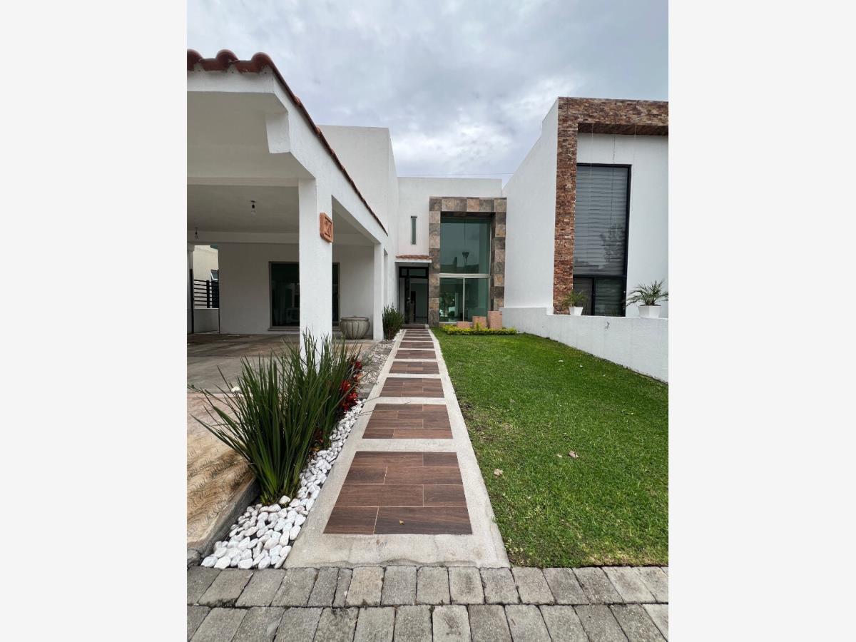 Casa en venta en Centro Jiutepec, Jiutepec — foto 1 de 26