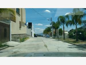 Terreno en venta en Lomas de Tzompantle, Cuernavaca — foto 3 de 9