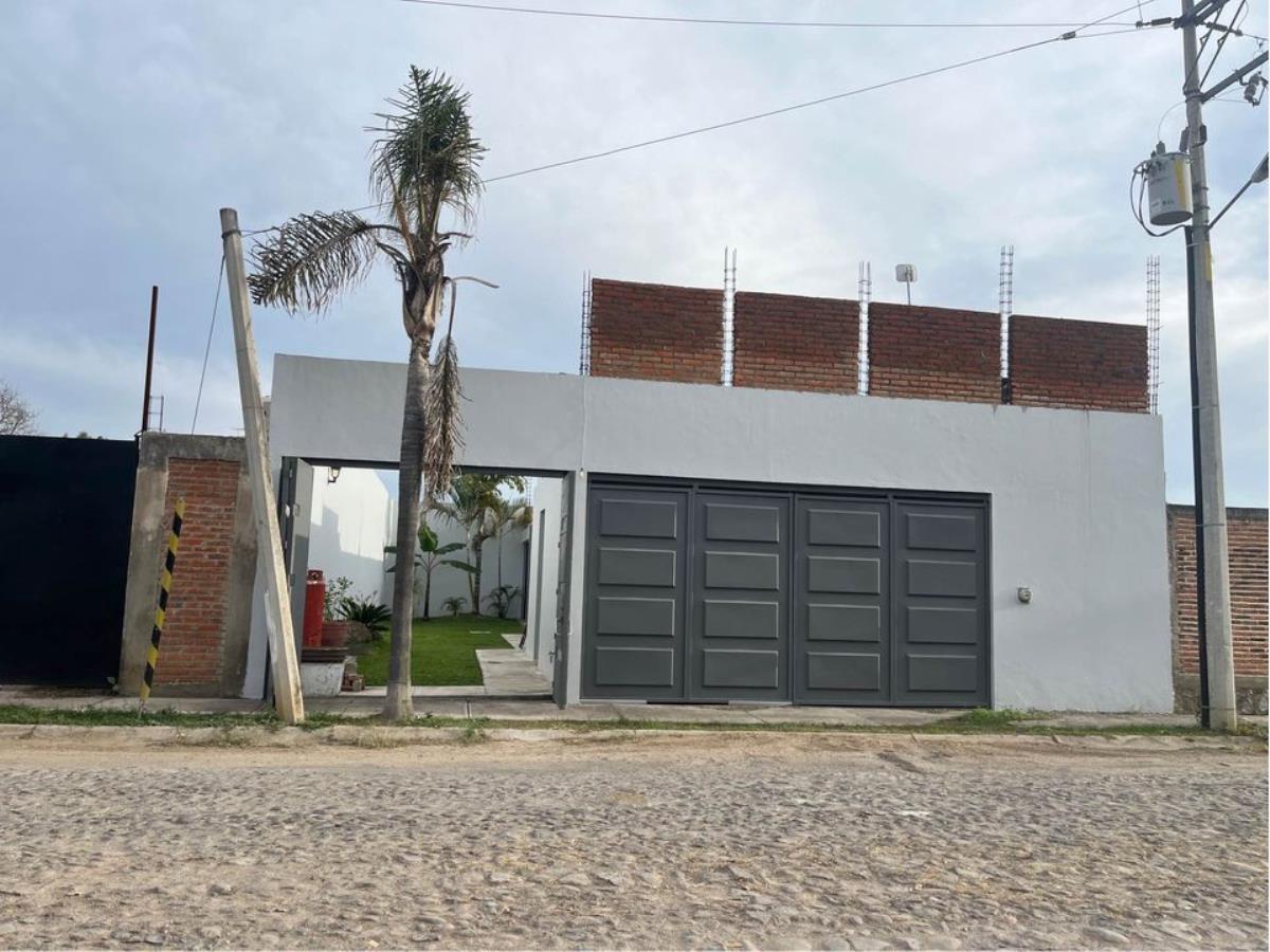 Casa en venta en El Arenal, El Arenal — foto 1 de 10