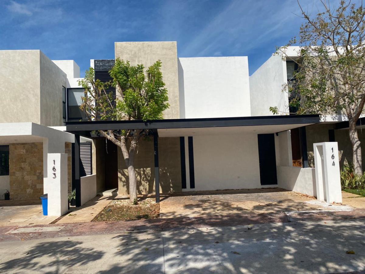 Casa en renta en Komchen, Mérida — foto 1 de 26